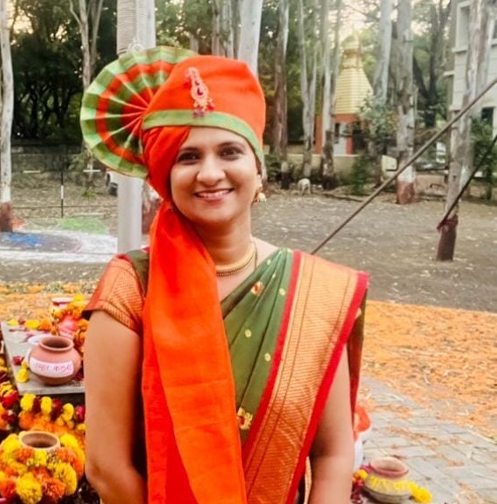 श्रीमती सोनिया नाकाडे